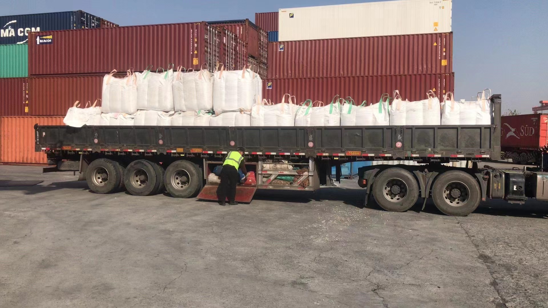 3b31a2e8ab0feaf5e2a61d04945ff1