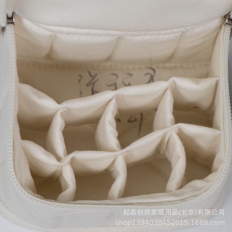 白色精油包
