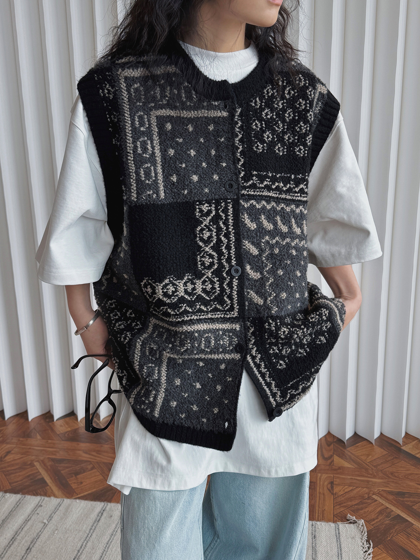 81B013DE-2F55-44F9-94C6-E234A2