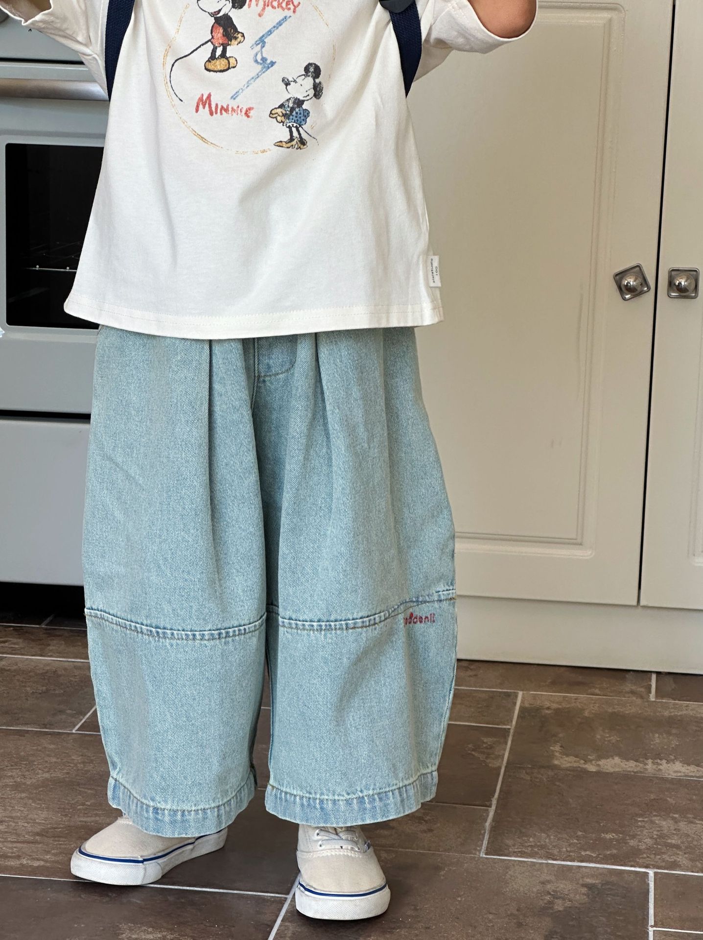 49F237FE-FC27-442C-B26E-26E04F