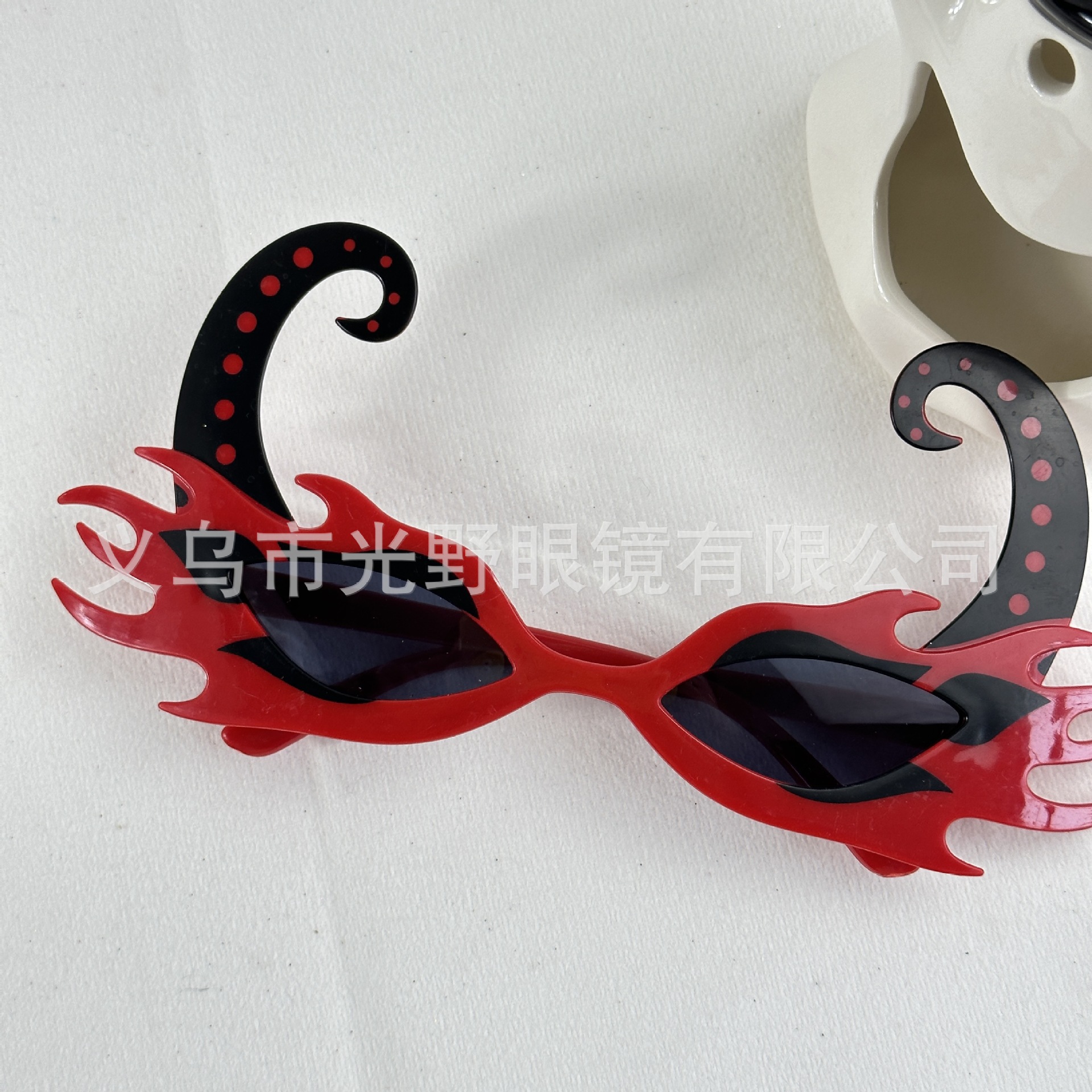 派对眼镜