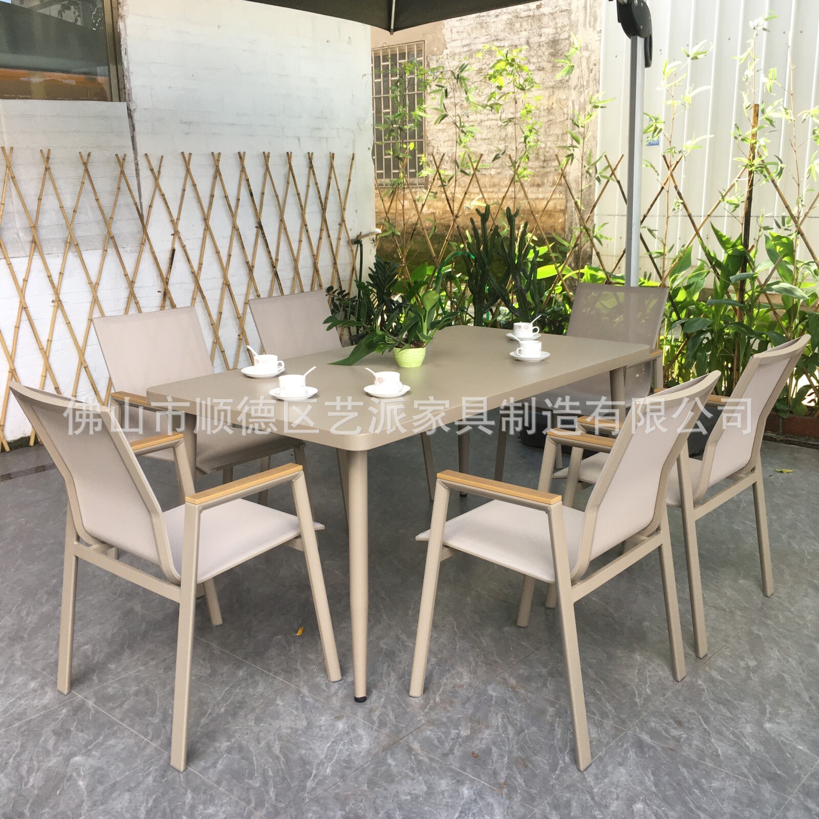 NR8AVjViQ2dBeE1ETTBORGN3TURRNV