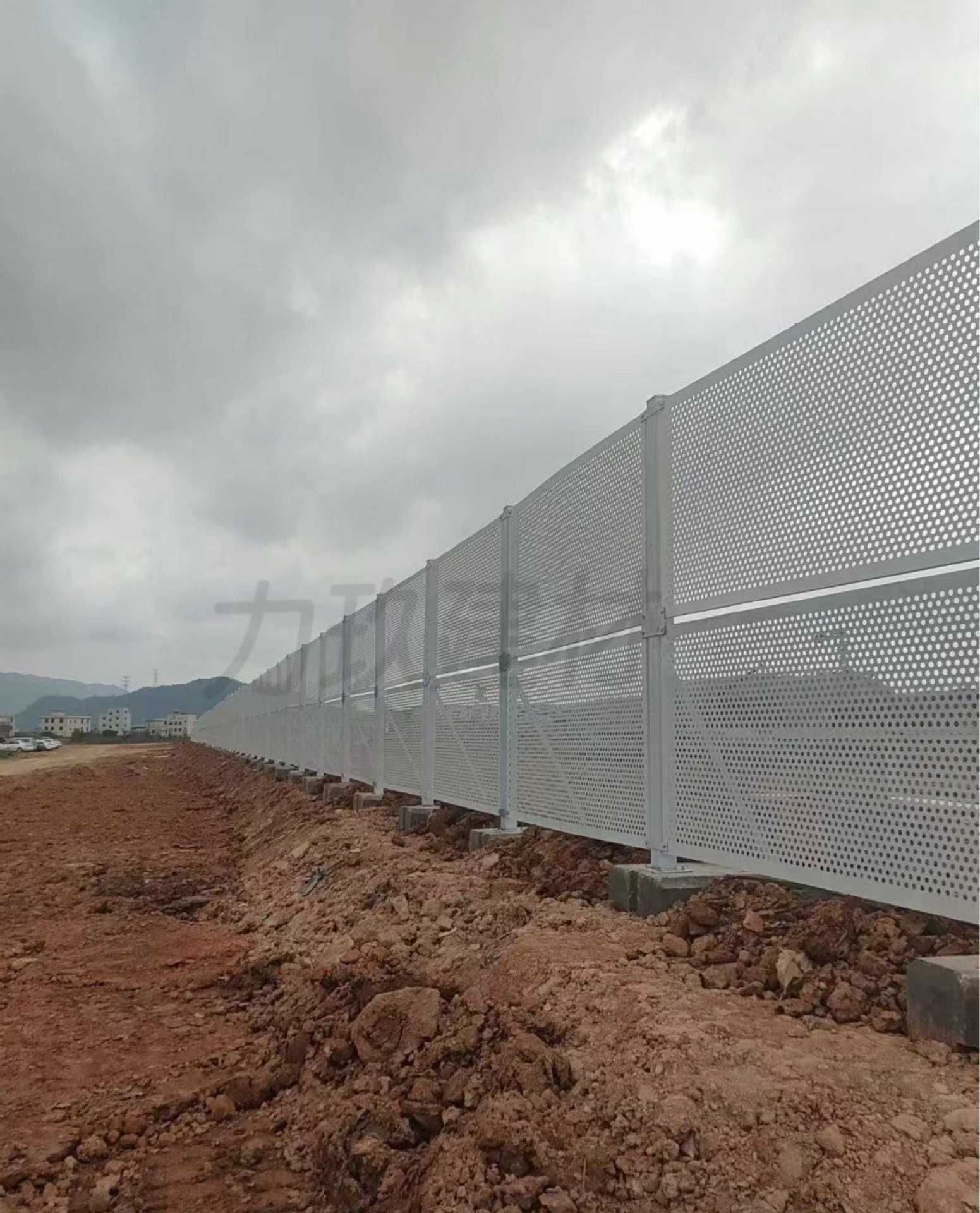 冲孔围挡详情页