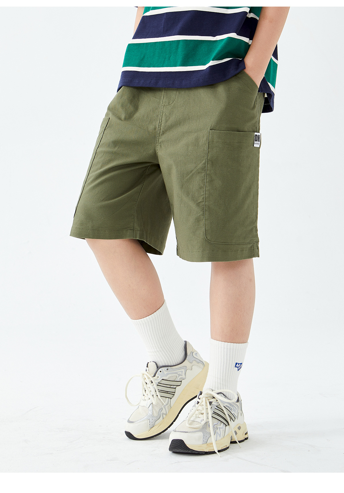 detailPic1