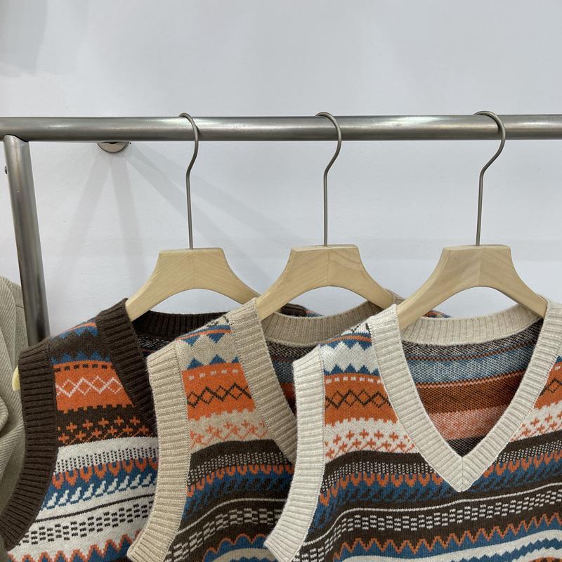 c181aeb0-edee-444f-b6a2-9f9d3a3b5cea.jpe