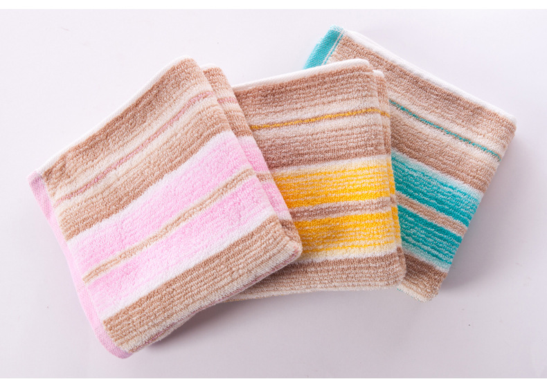 2374316965_1394726812