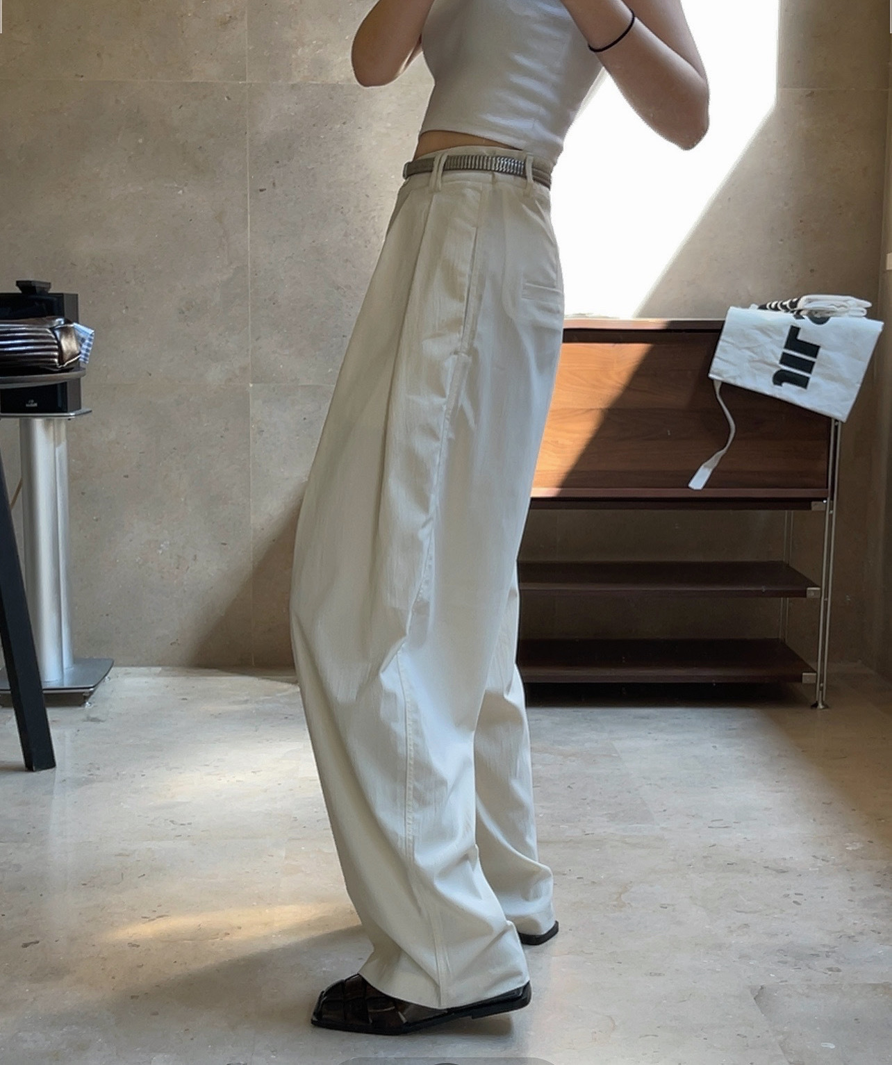 196DABC2-1387-41B1-8DAA-76C5F9