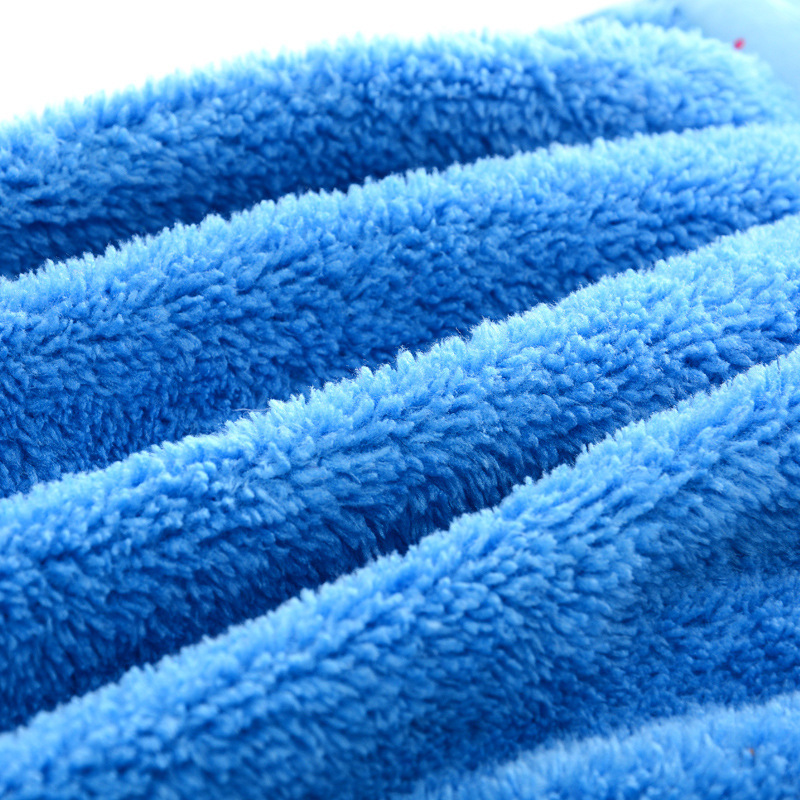 4316866562_2027813471