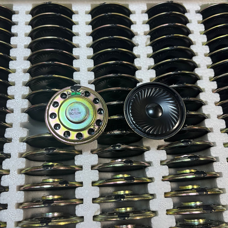 8欧0.5w