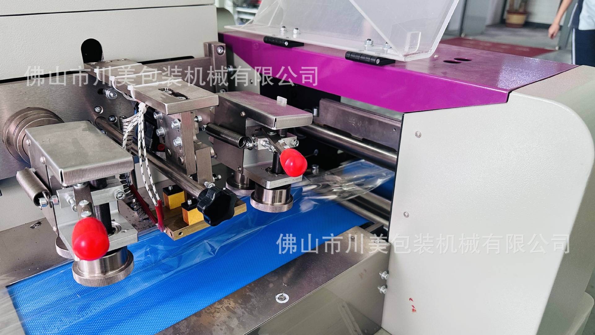 8ad15ad748f50effba2af2fbe48278