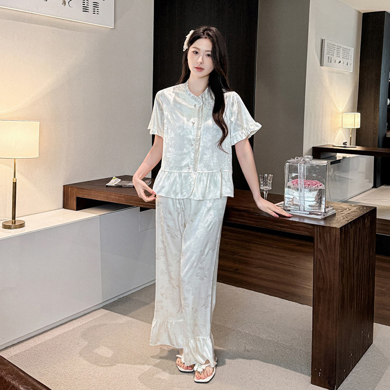 1o_1iqsale6v7841pui1tt014v715p