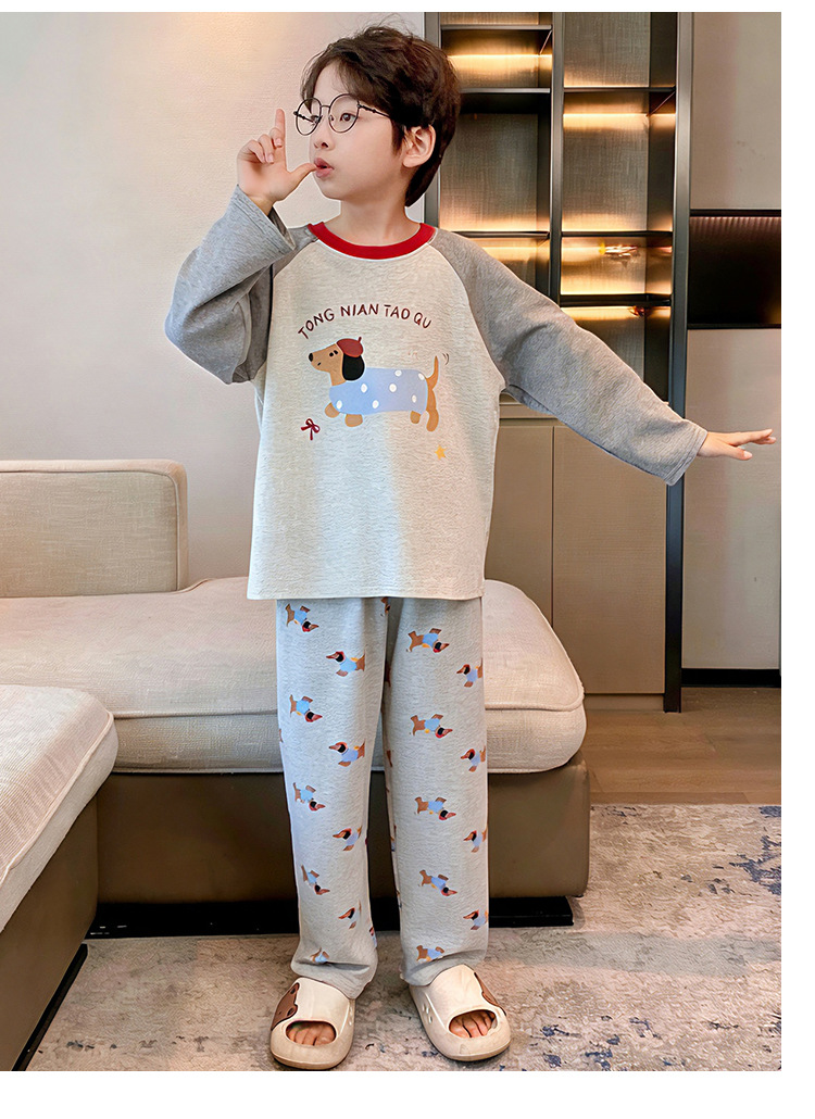 复制_新款儿童春秋季睡衣男童长袖纯棉套装中大童.jpeg