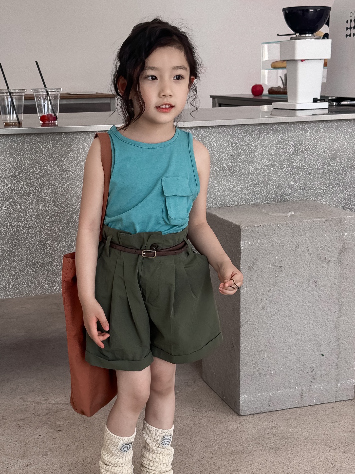 698D8551-4FED-49D3-8C8F-28A5C8