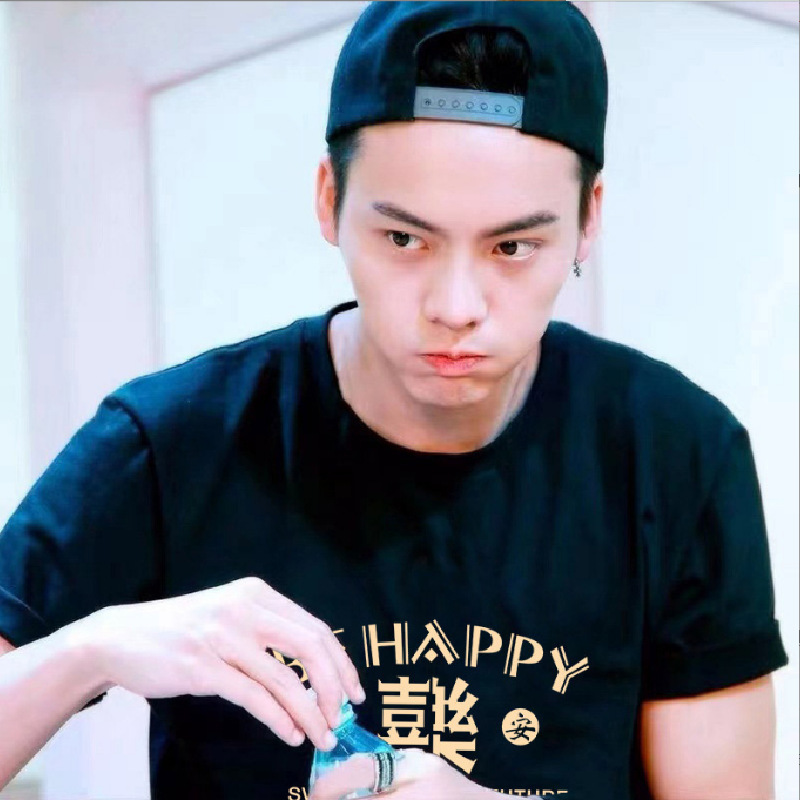 )Q3V1F{~4[7PX[D0Z(H9J)M