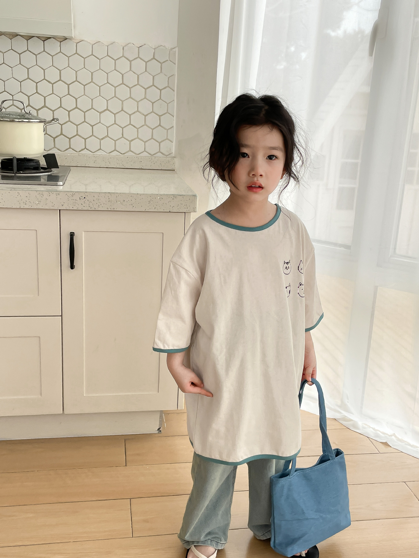 CB58D2B0-A357-41A0-A355-1177D7