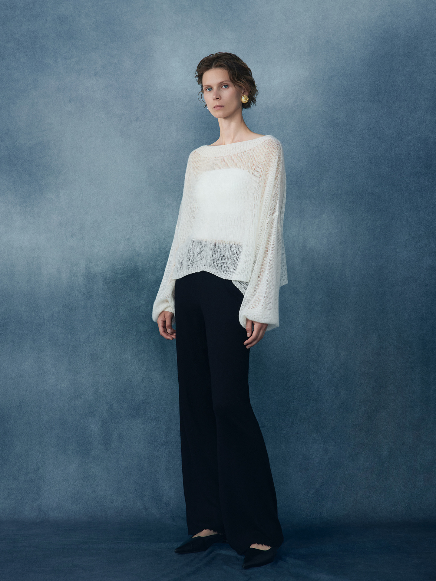 816107588863m2b529b30-9a1c-444