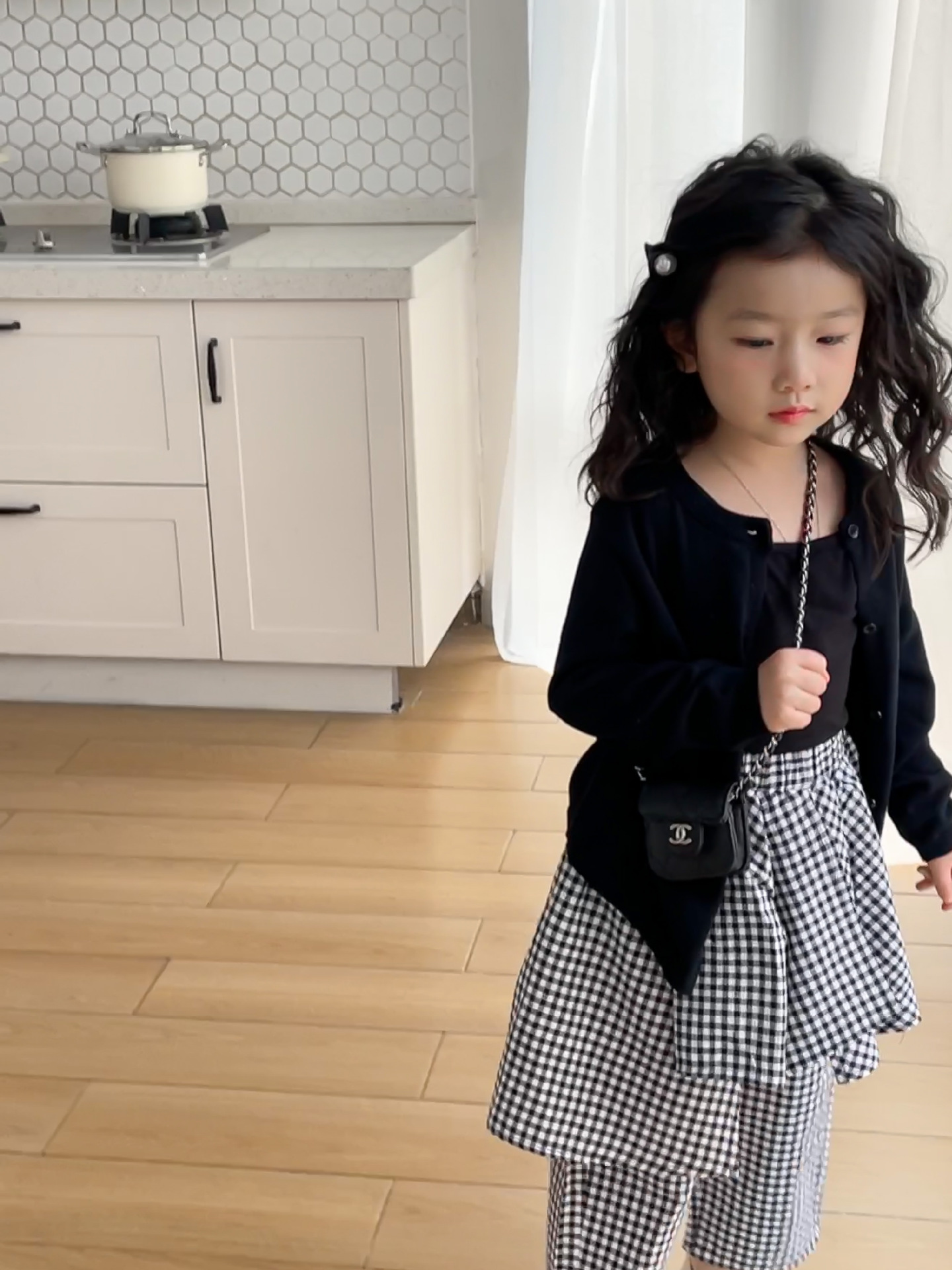 C1DF8843-15AA-46DC-B8DD-AF9F80