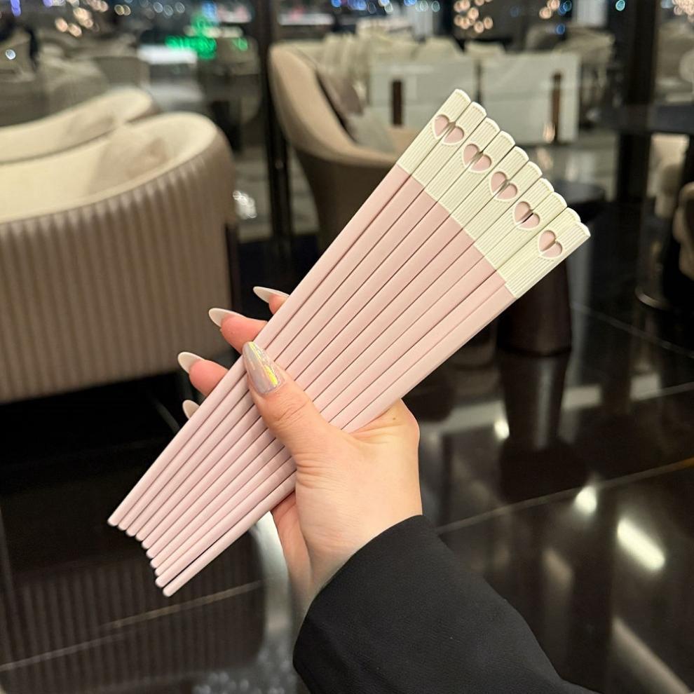 77824958-c893-49bc-ad2d-df6f316a1786.jpe