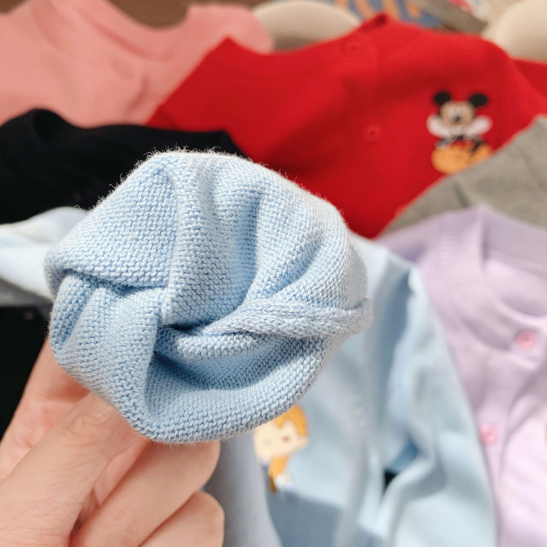 19F33E39-03DC-4903-92B4-7EDC4C