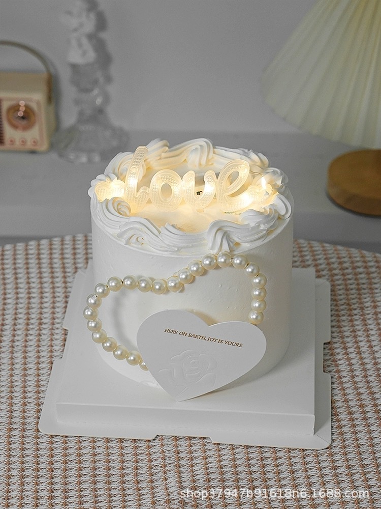 1913C200-7502-4939-983F-571717