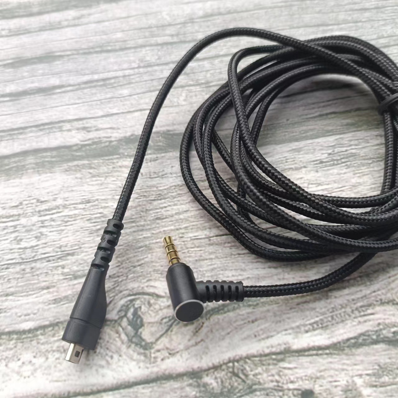 赛睿寒冰8P编织线16