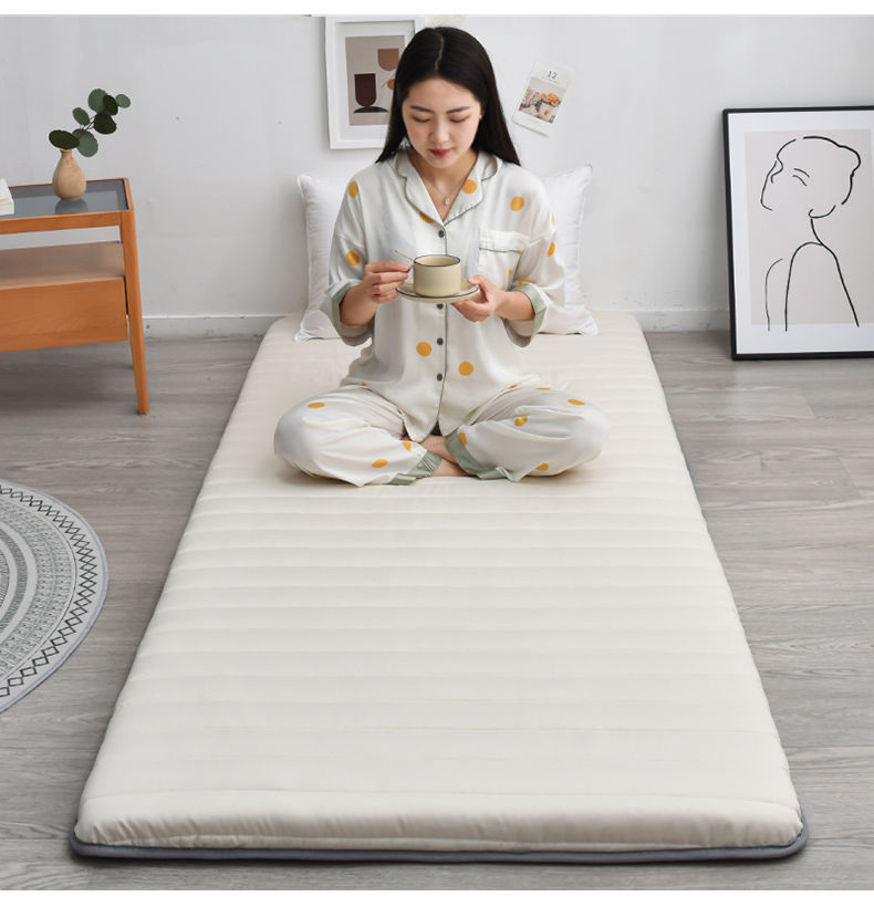 f2a95b0f-8bb0-48ed-80b7-be0971cbfad0.jpe