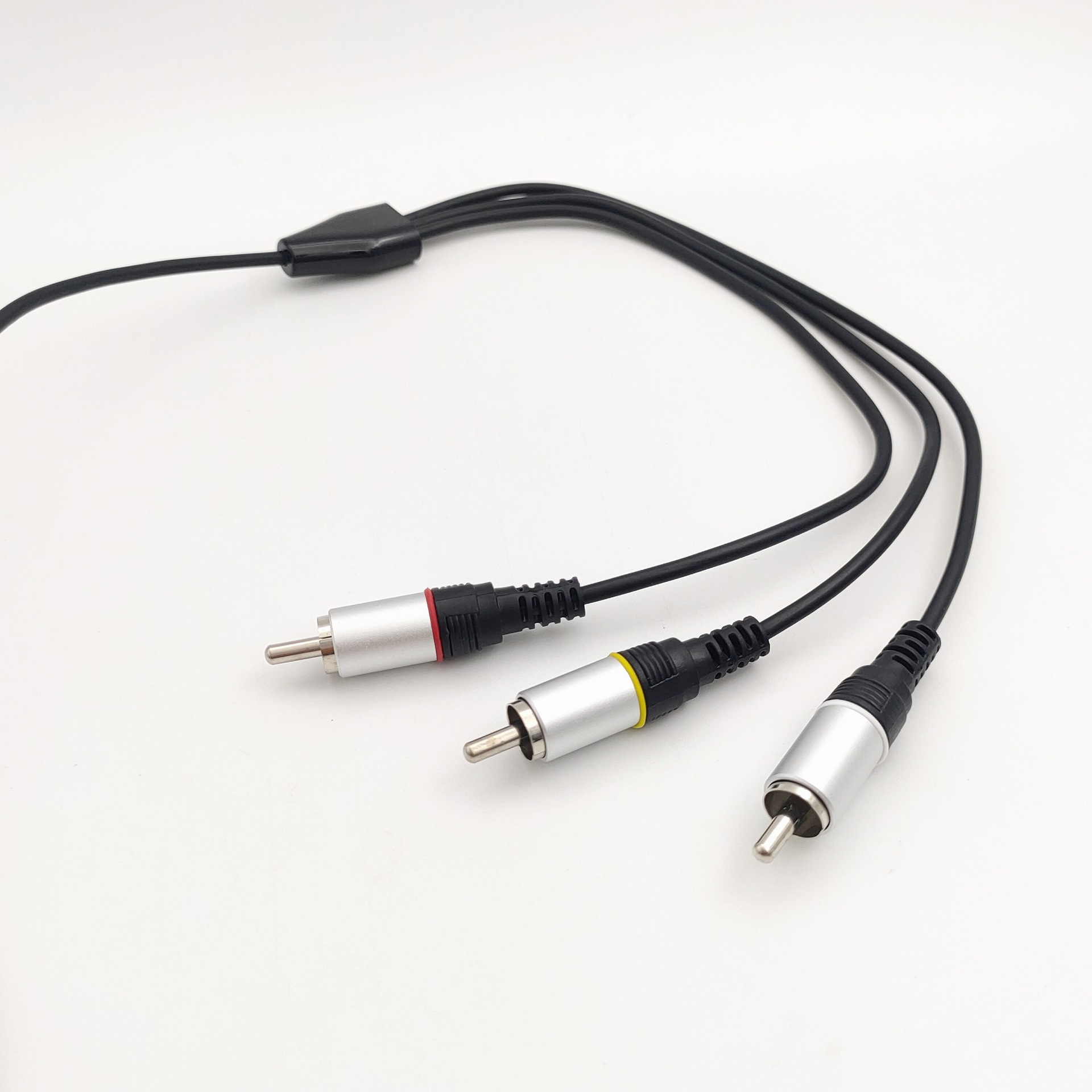 retouch_2023080116045372