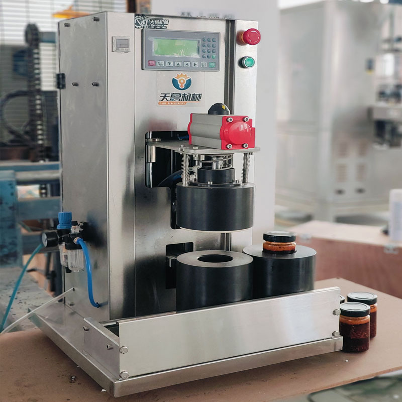 真空旋盖机4