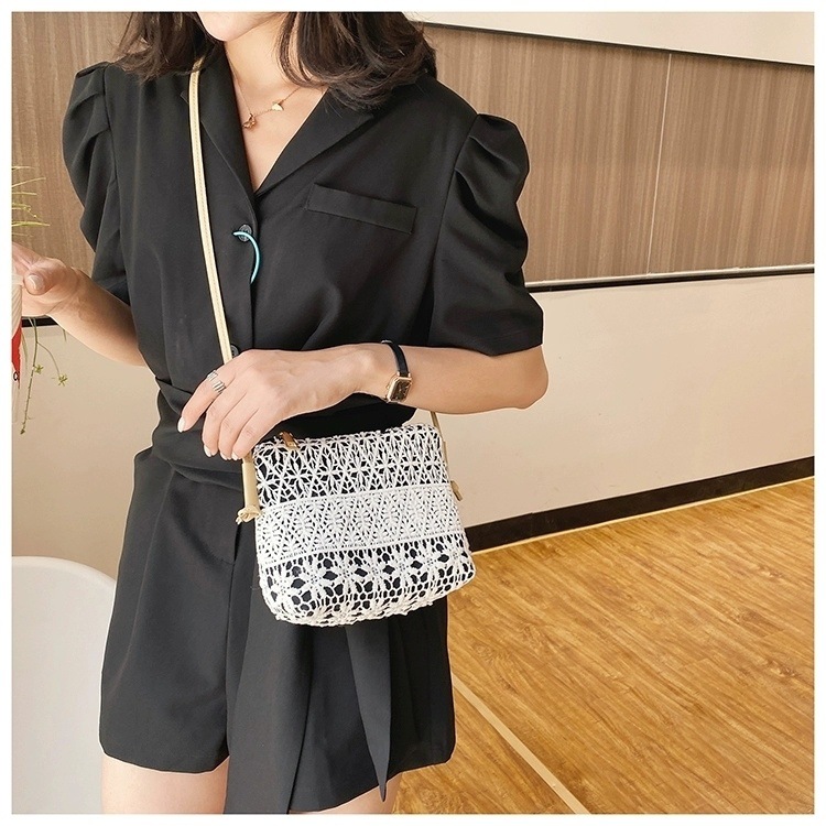 a9156b8e-77bf-4659-a296-1dc8cf51d7a2.jpe