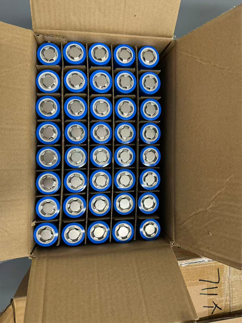 32140磷酸铁锂电池详情_07.jpg