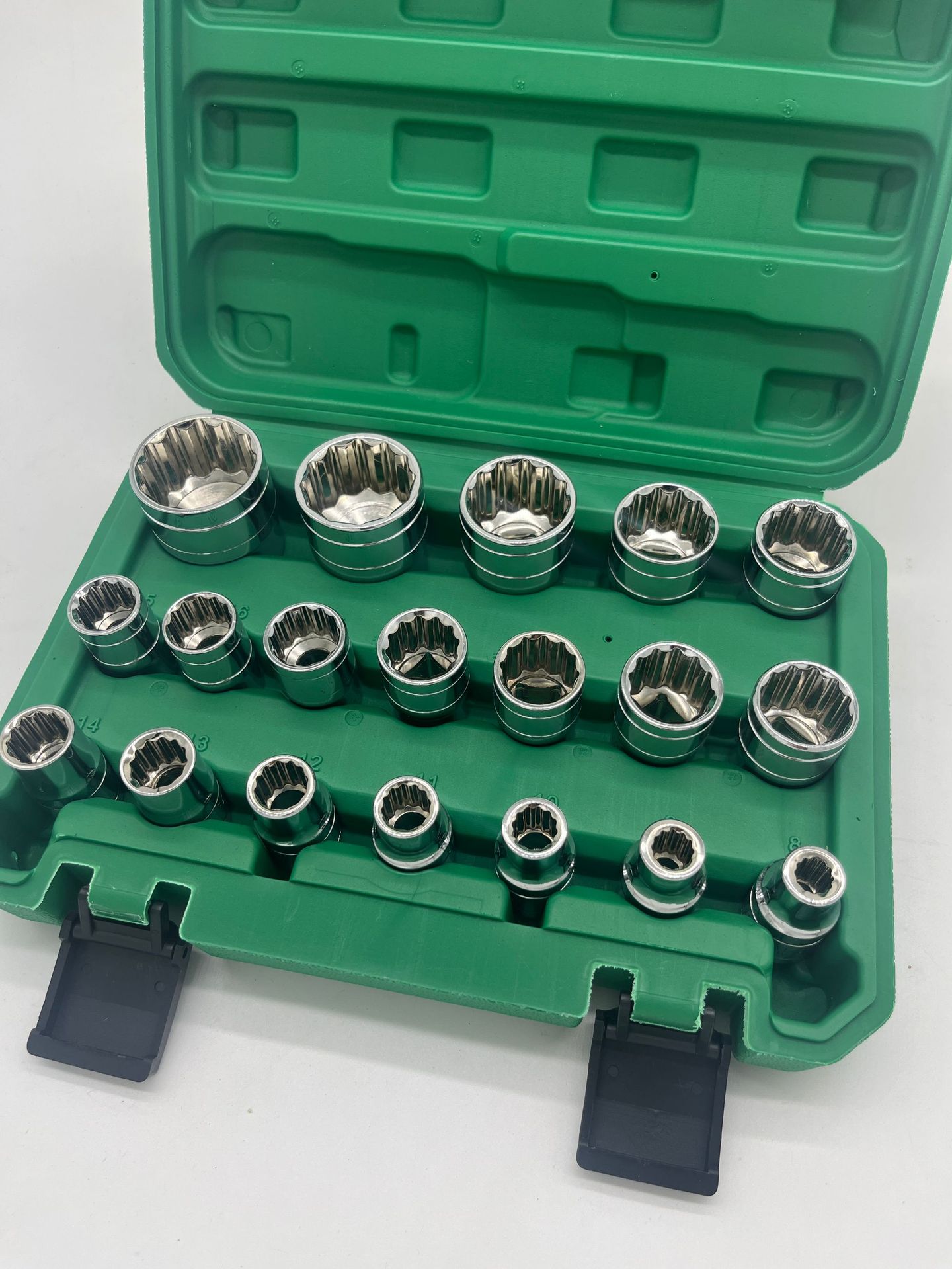 725a24bf61dda72d2999f25d6a973d