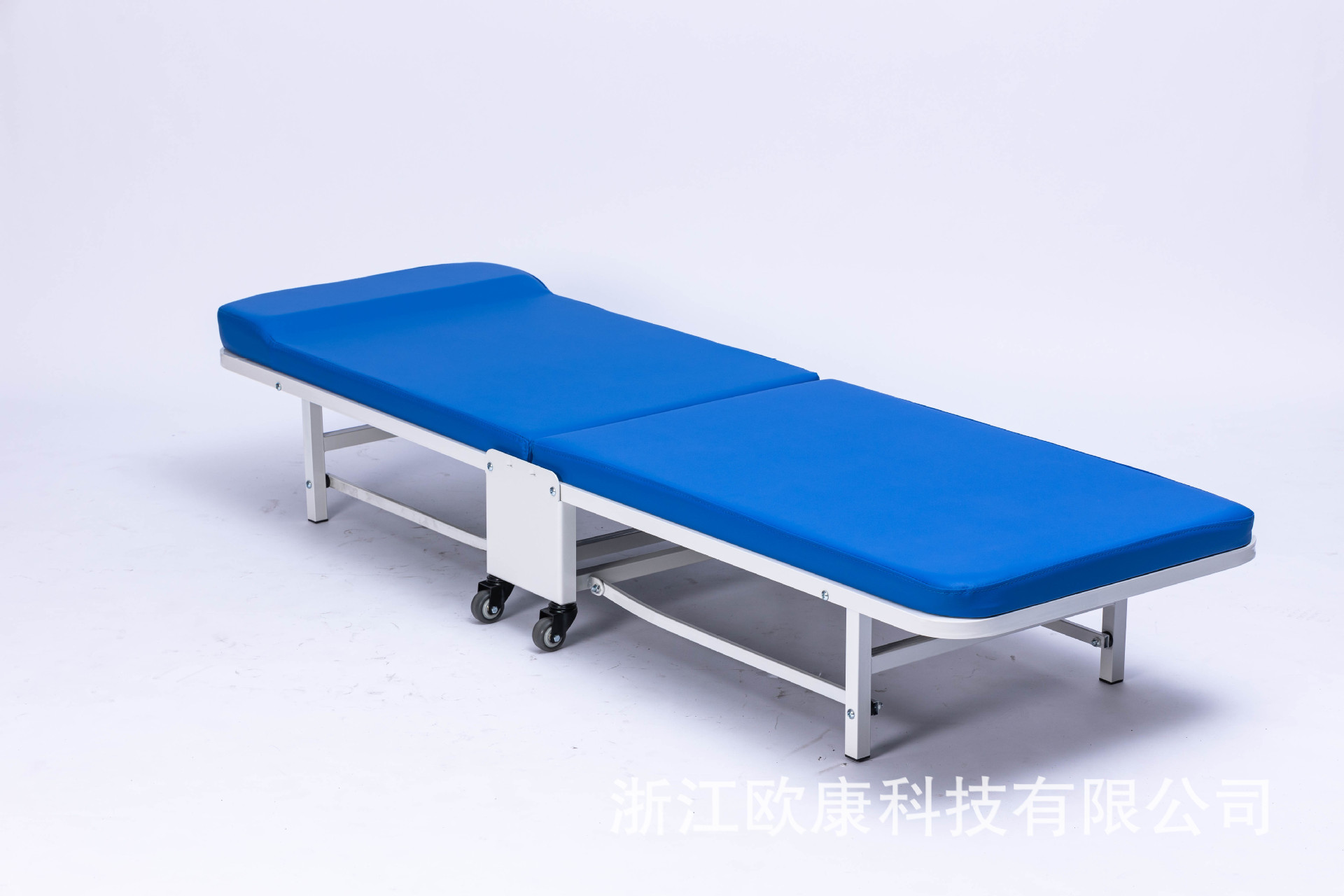 DQ9A0837