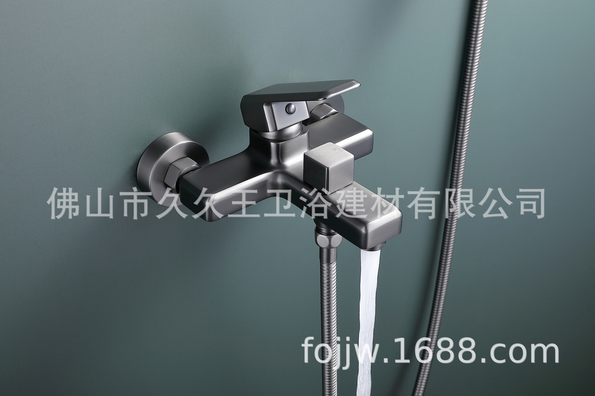 8H2A3649.jpg