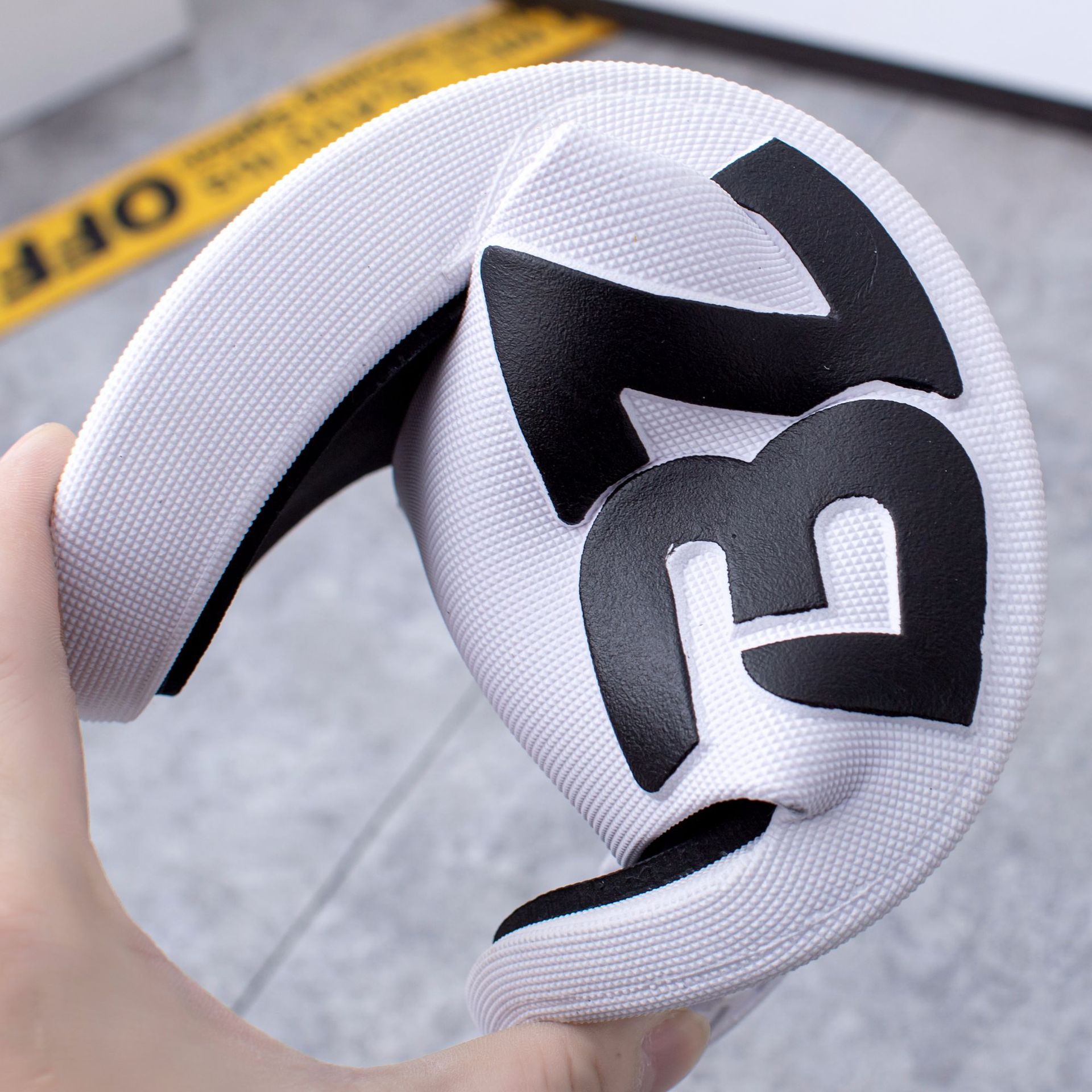 a0c0a3f50f9d9fb09482653f515197