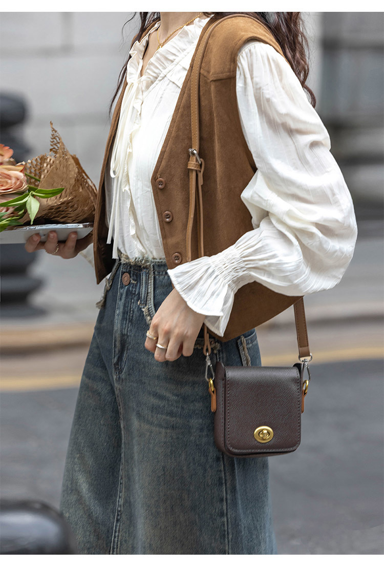 eb2bc0e3-3e9d-4e52-bb16-d80b3102ae7b.jpe