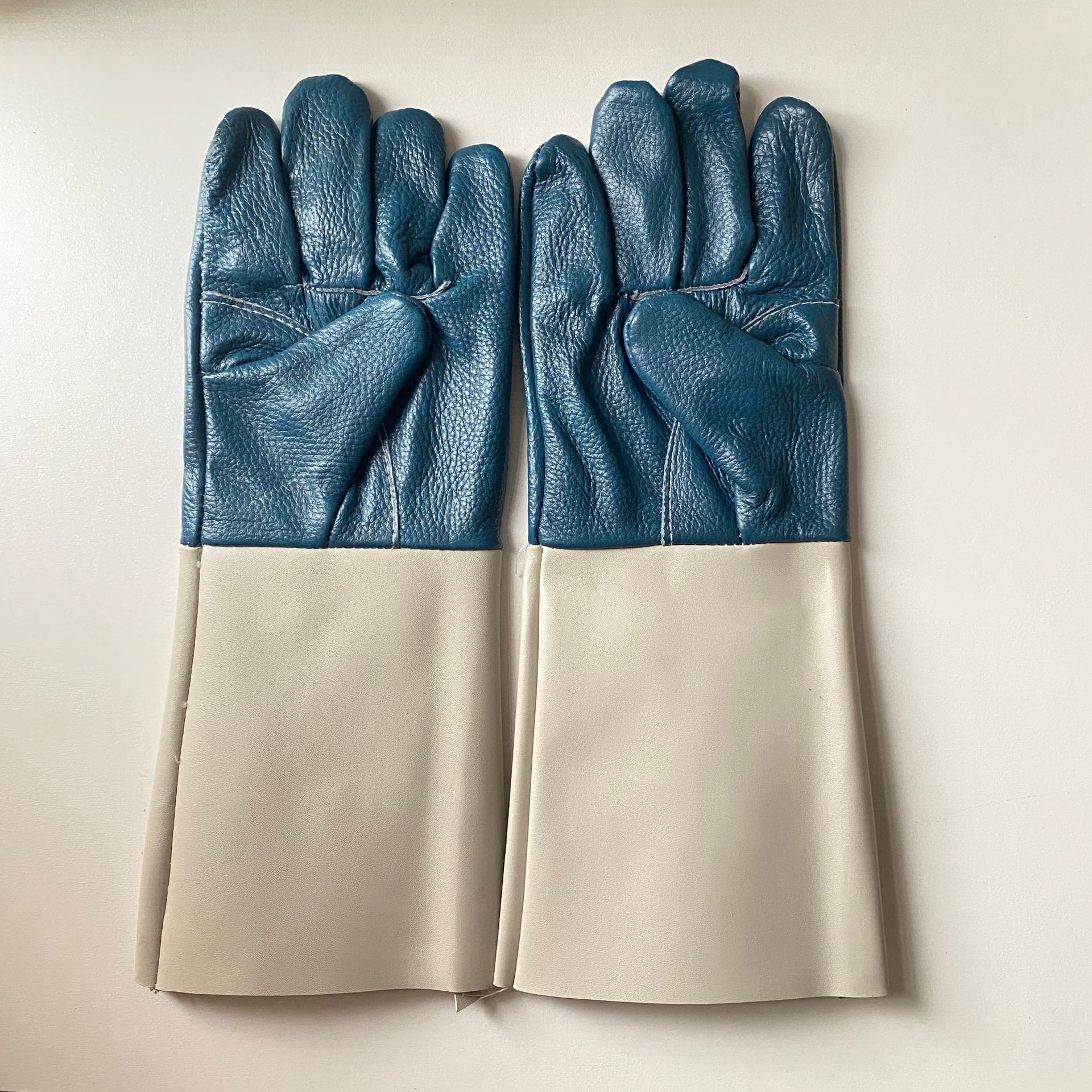 O1CN01hZsc7b1RSslWfc02e_!!2204