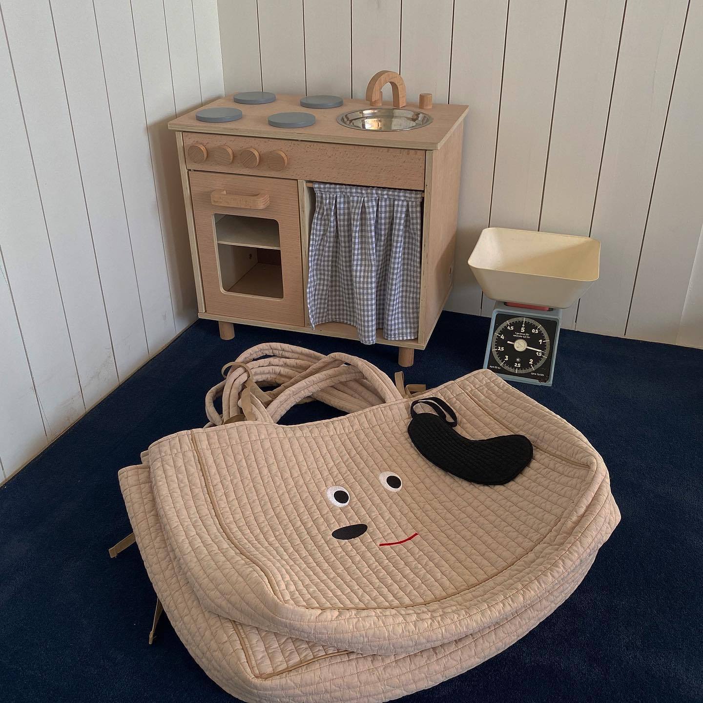 197654066_895066121070954_6802