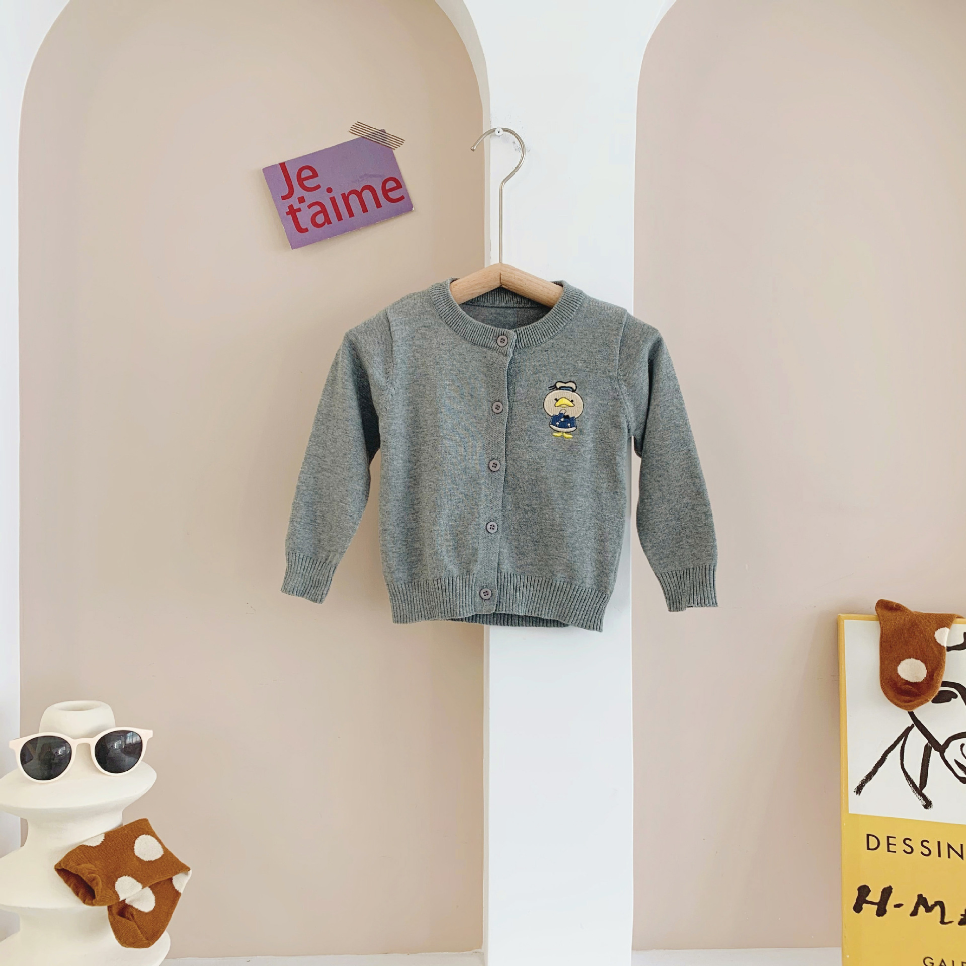 5664CE2B-D80B-41DE-8E36-E7B576