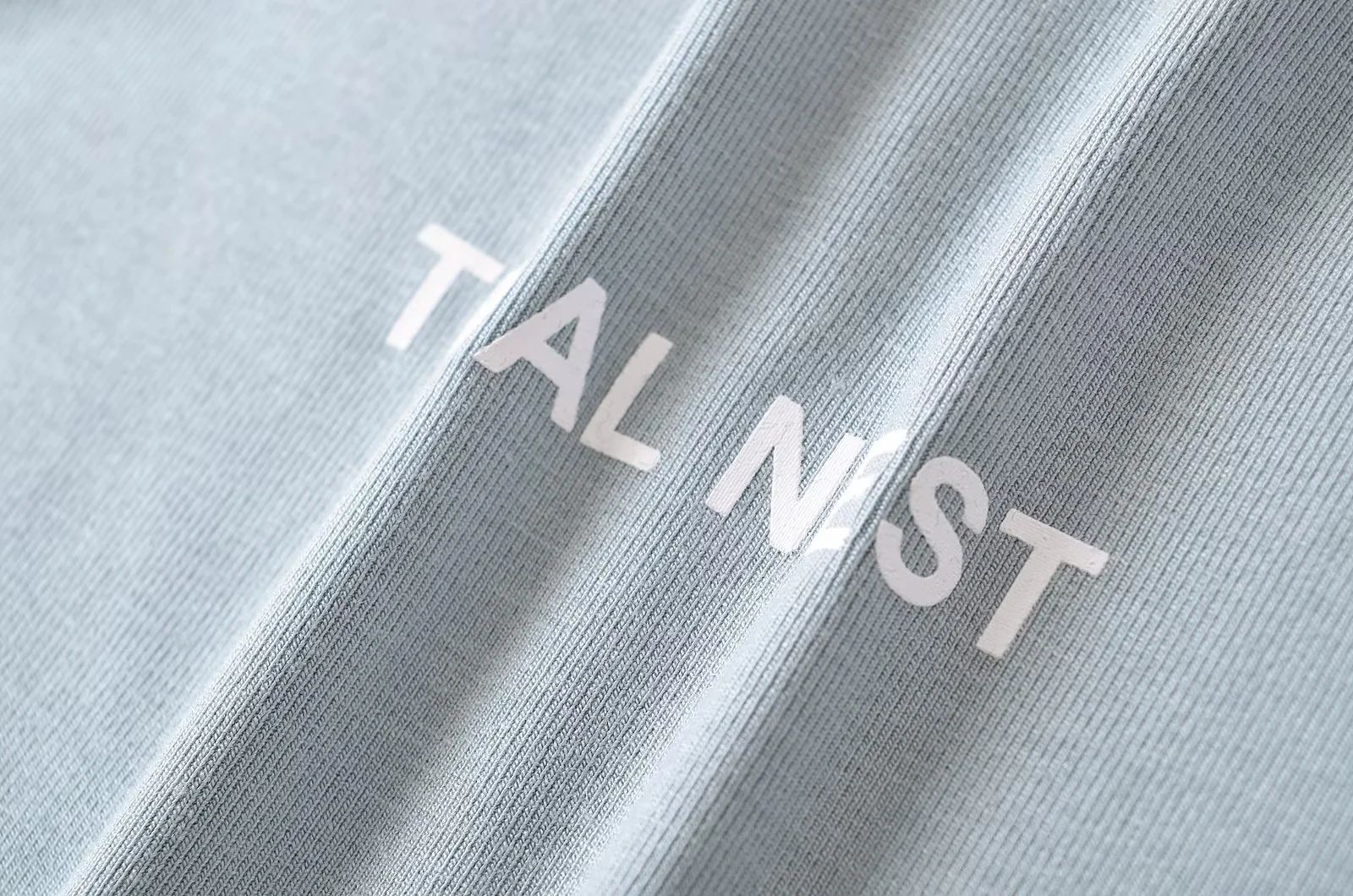 b&bo=QAYkBEAGJAQBJwA!&