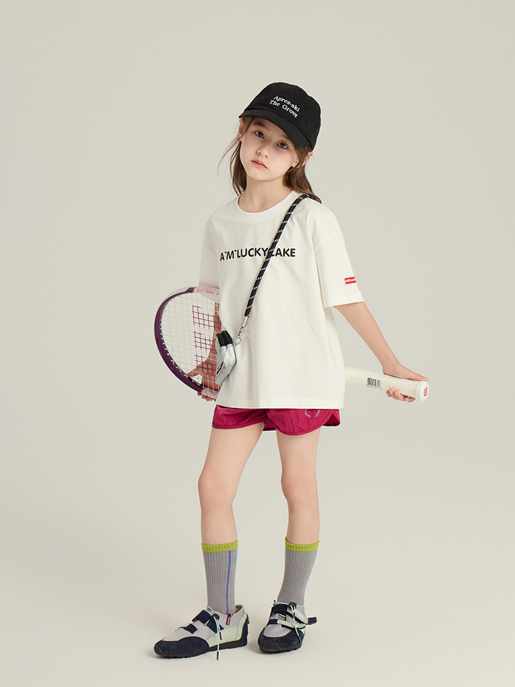 250430yiyijia159338 whitecube.