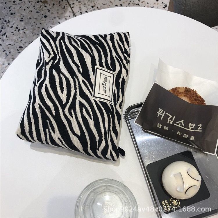 A54324AC6568A42F54142498CB8442