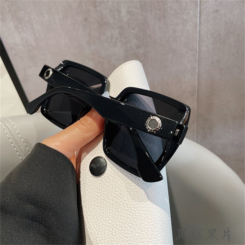 黑框黑片 (5).jpg