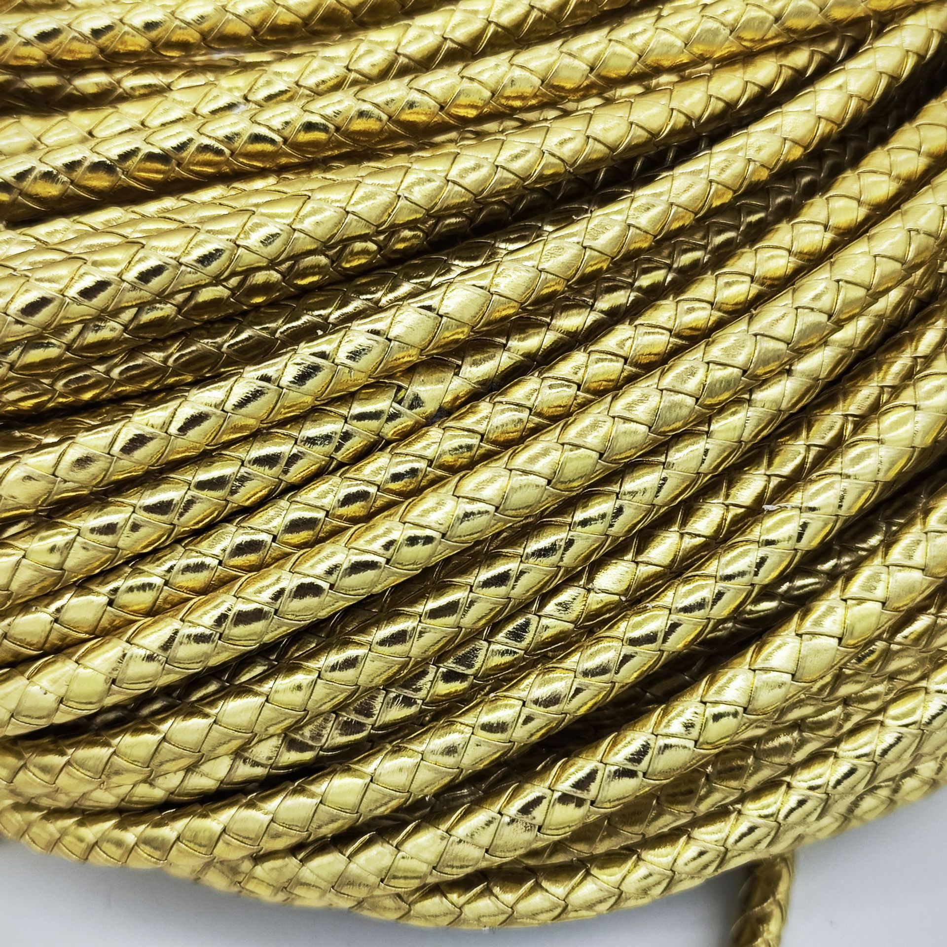 六股编织绳金色