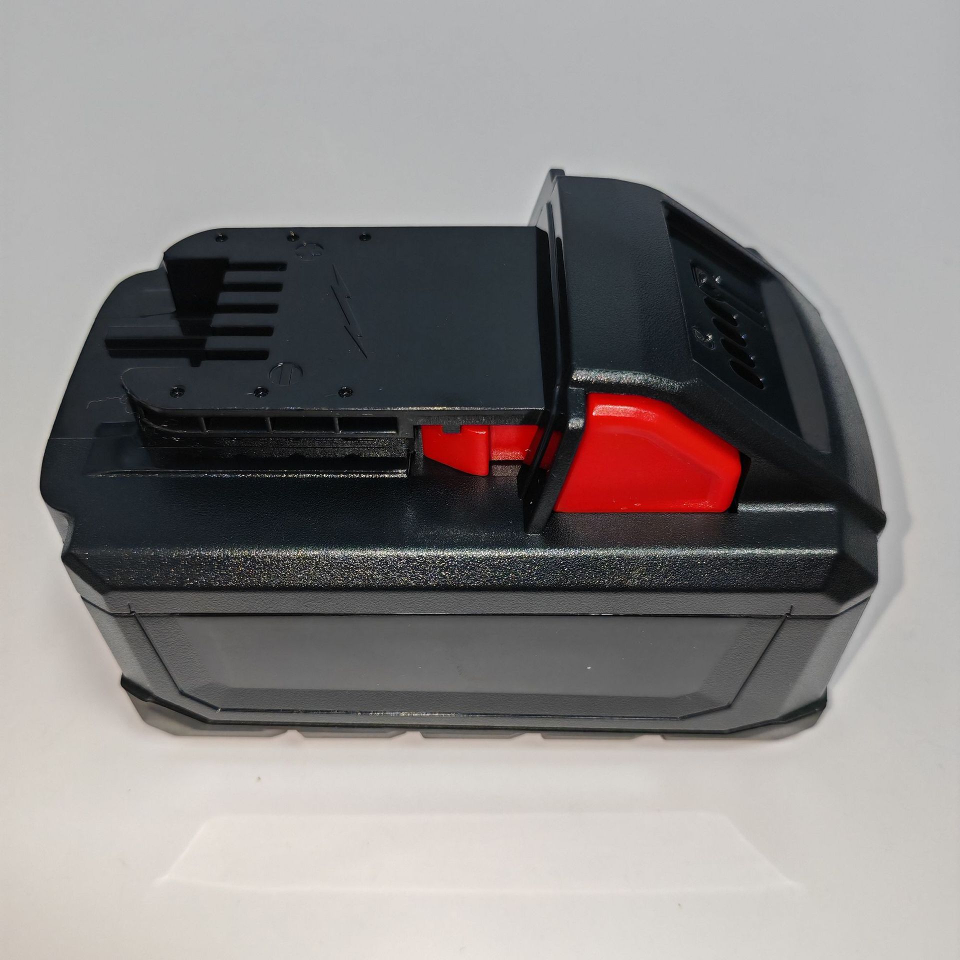 M18-10-217AL (6).jpg