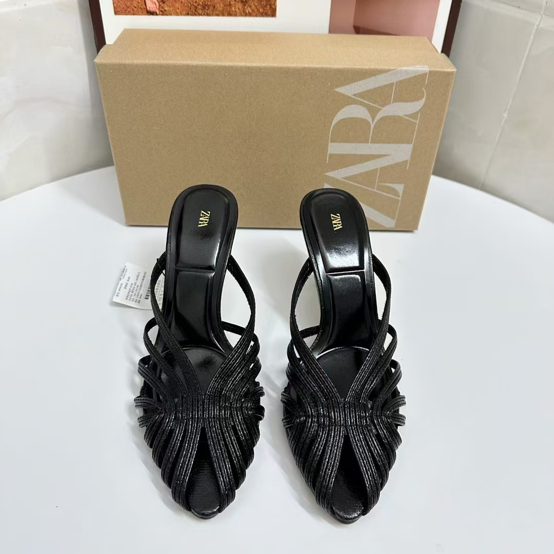 7dec49bec0183229332c2902395e94