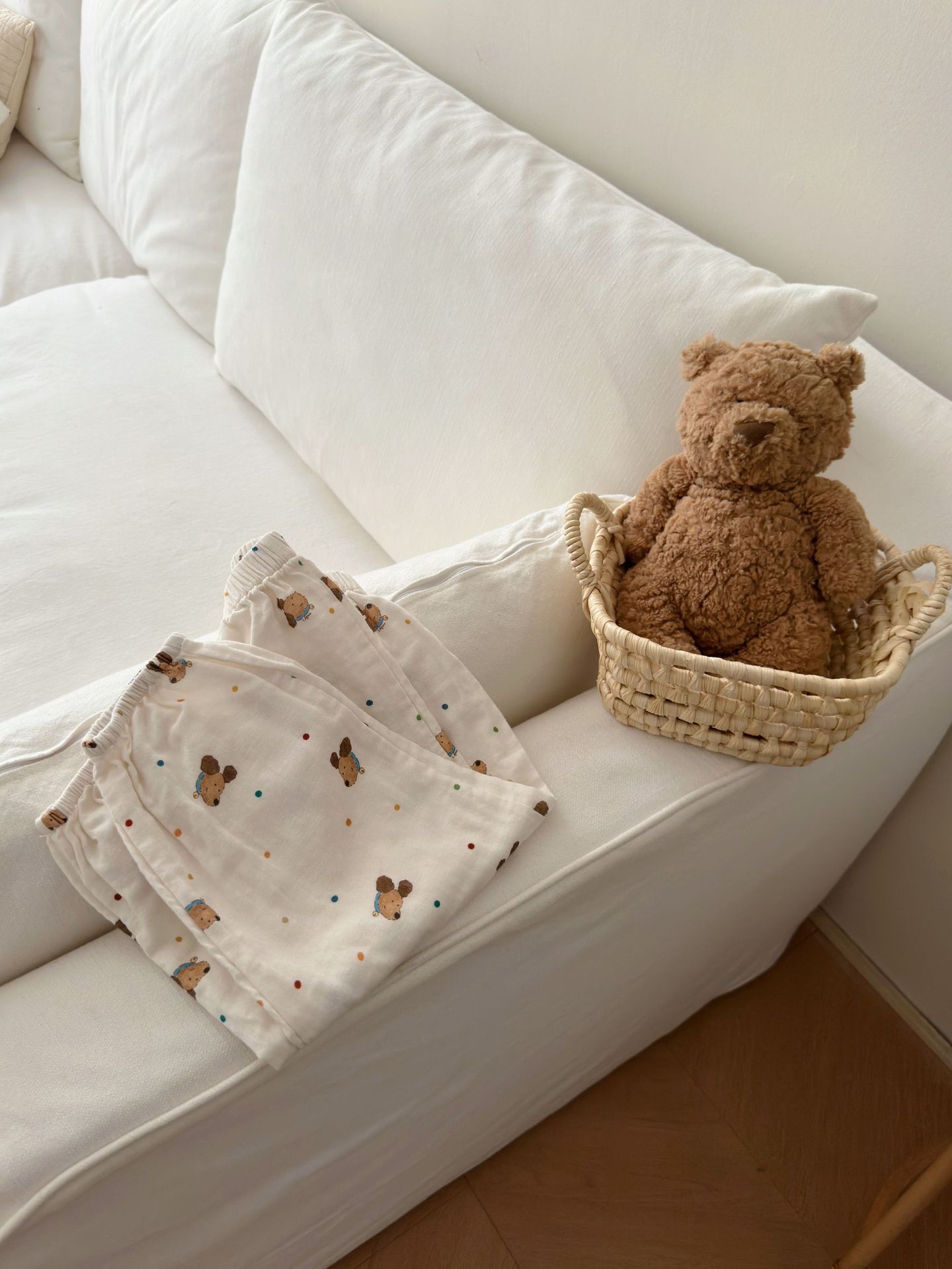 B9D82481-198D-4549-A415-AE9DD7