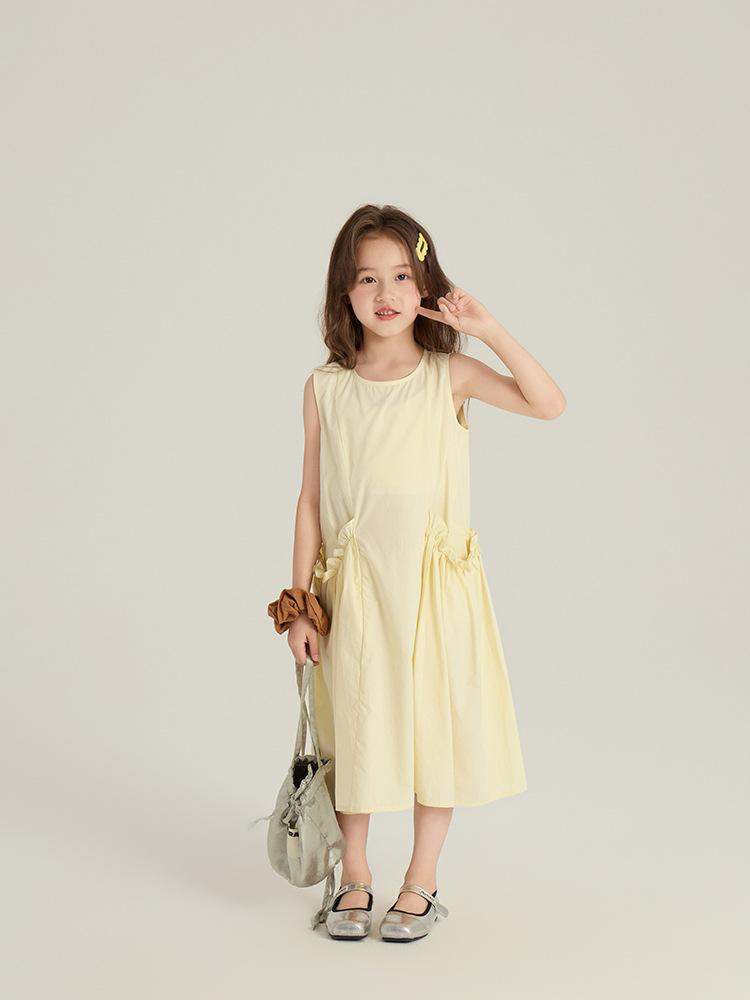 240501 yiyijia165358 whitecube