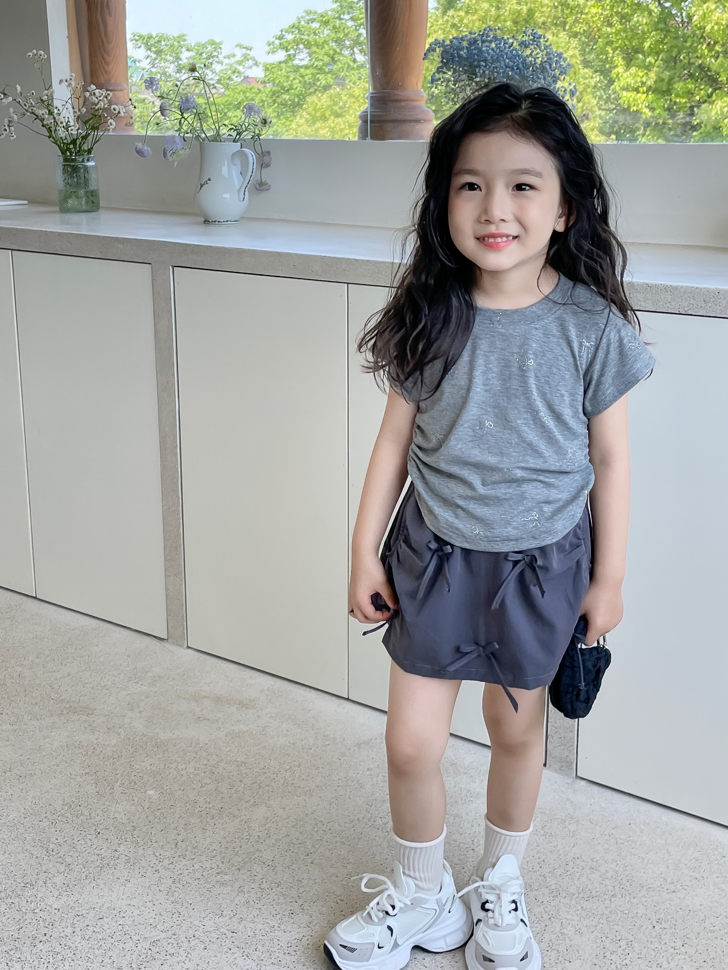 23087B5B-A016-4799-8188-CEFF63