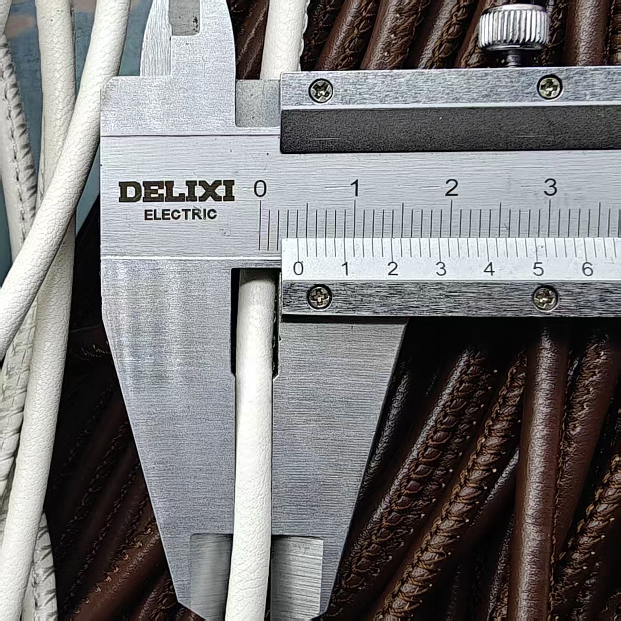 0cbcddb2f54bdcc1735f783d7edefb