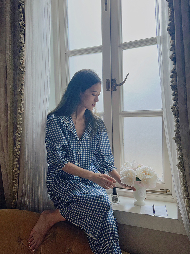 07CF10A2-B578-4FCD-BB73-270792